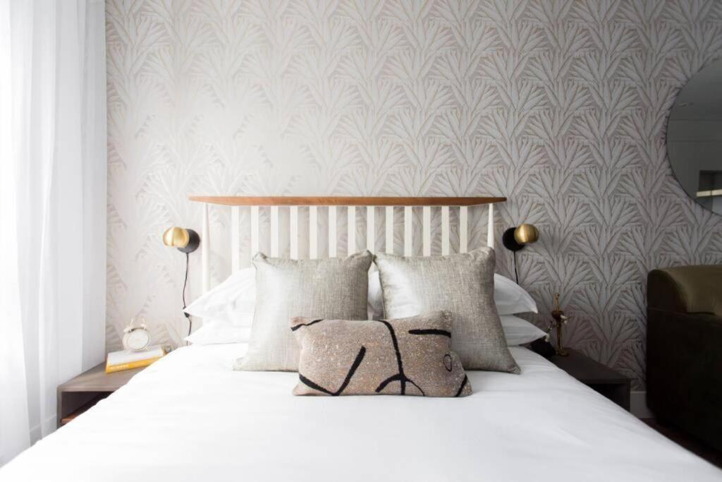 Wonderful Studio In Little Italy With Full Bath By Den Stays Montréal Eksteriør bilde